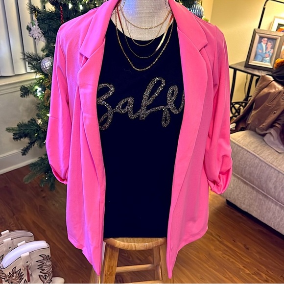 ☃️BOGO50%☃️ 🆕🩷ANDREE BY UNIT: BARBIE PINK Girl Boss Blazer SMALL - Picture 3 of 12